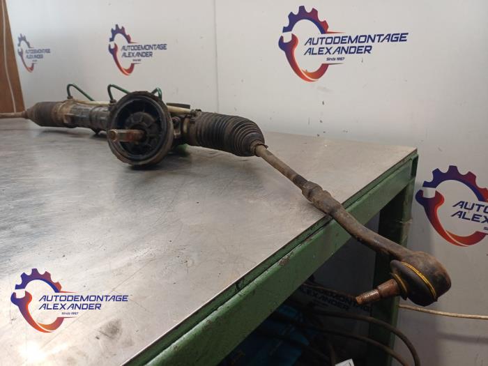 Servostyrningsbox från en Peugeot 5008 I (0A/0E) 1.6 THP 16V 2010