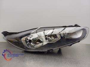 Nieuwe Koplamp rechts Ford Fiesta 6 (JA8) 1.0 EcoBoost 12V 100 Prijs € 84,70 Inclusief btw aangeboden door Alexander Autodemontage