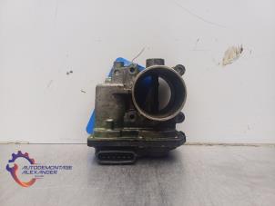 Gebruikte Gasklephuis Nissan Navara (D40) 2.5 dCi 16V 4x4 Prijs € 24,99 Inclusief btw aangeboden door Alexander Autodemontage