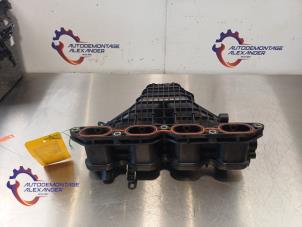 Begagnade Insugsrör Toyota Yaris III (P13) 1.5 16V Dual VVT-iE Pris på förfrågan erbjuds av Alexander Autodemontage