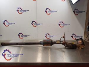 Używane Rura przednia + katalizator Volkswagen Passat Variant (3C5) 1.8 TSI 16V Cena na żądanie oferowane przez Alexander Autodemontage