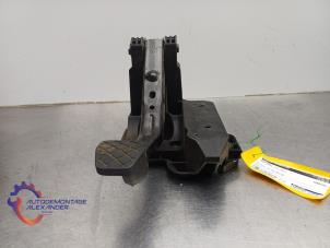 Begagnade Bromspedal Seat Ibiza ST (6J8) 1.2 TDI Ecomotive Pris € 49,99 Inklusive moms erbjuds av Alexander Autodemontage