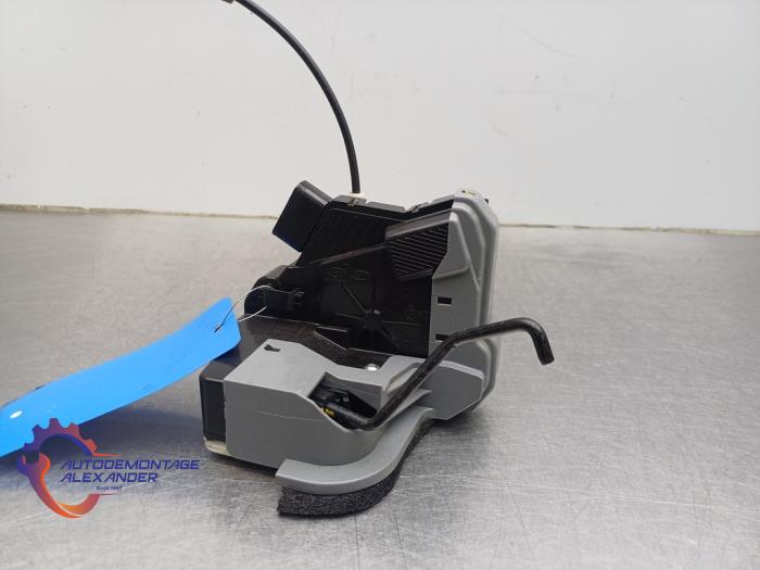Portierslot Mechaniek 4Deurs links-achter van een Hyundai i20 (GBB) 1.2i 16V 2020