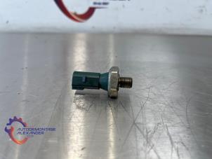 Begagnade Oljetryckssensor Volkswagen Golf VI (5K1) 1.2 TSI BlueMotion Pris € 20,00 Inklusive moms erbjuds av Alexander Autodemontage