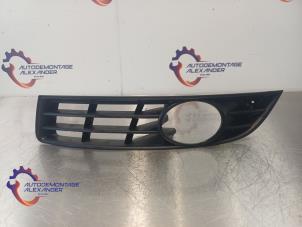 Używane Pokrywa swiatla przeciwmgielnego lewa Volkswagen Passat Variant (3C5) 1.8 TSI 16V Cena € 14,99 Z VAT oferowane przez Alexander Autodemontage