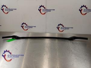 Begagnade Främre stötfångarram BMW 1 serie (F20) 116i 1.6 16V Pris € 60,00 Inklusive moms erbjuds av Alexander Autodemontage