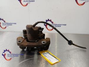 Używane Zacisk hamulcowy lewy przód BMW X5 (E53) 3.0d 24V Cena € 60,49 Z VAT oferowane przez Alexander Autodemontage