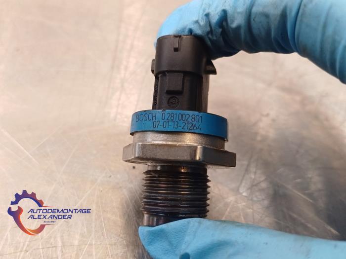 Bränsletryckssensor från en Renault Master II (FD/HD) 2.5 dCi 120 FAP 2007