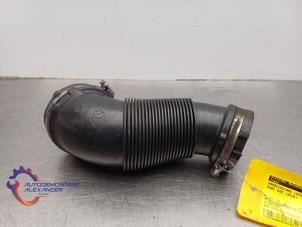 Begagnade Luftintagsslang Audi SQ5 (FYB/FYG) 3.0 TFSI V6 24V Pris på förfrågan erbjuds av Alexander Autodemontage