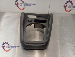 Begagnade Mittkonsol Ford Transit Courier 1.0 Ti-VCT EcoBoost 12V Pris på förfrågan erbjuds av Alexander Autodemontage