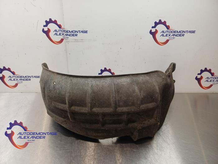 Isolering, hjulhus från en Volkswagen Golf VI (5K1) 1.6 TDI 16V 2011