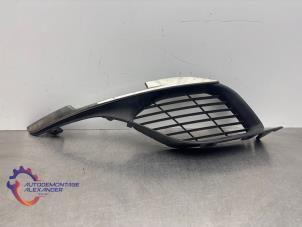 Begagnade Främre stötfångare, komponent på höger sida Peugeot 308 (L3/L8/LB/LH/LP) 1.6 BlueHDi 100 Pris på förfrågan erbjuds av Alexander Autodemontage