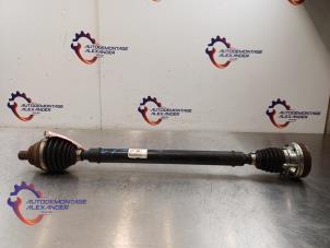 Gebruikte Aandrijfas rechts-voor Volkswagen Touran (5T1) 1.6 TDI SCR BlueMotion Technology Prijs € 196,00 Inclusief btw aangeboden door Alexander Autodemontage