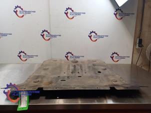 Begagnade Motorskyddspanel Opel Astra K 1.2 Turbo 12V Pris € 65,00 Inklusive moms erbjuds av Alexander Autodemontage