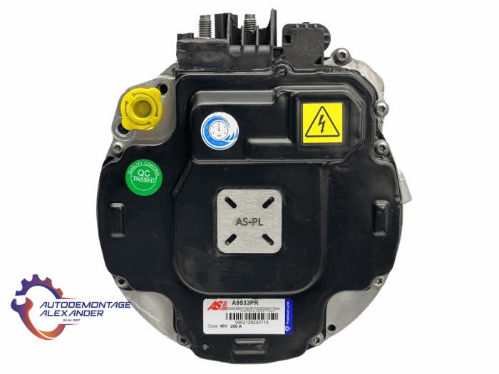 Dynamo från en Audi Q8 2018