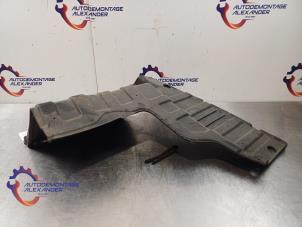 Gebruikte Beschermplaat bodem Kia Rio III (UB) 1.2 CVVT 16V Prijs € 30,00 Inclusief btw aangeboden door Alexander Autodemontage