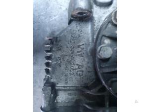 Gebruikte Differentieel voor Volkswagen Passat Variant (3C5) 3.2 FSI V6 32V 4Motion Prijs op aanvraag aangeboden door Autodemontage Atlas-Car B.V.