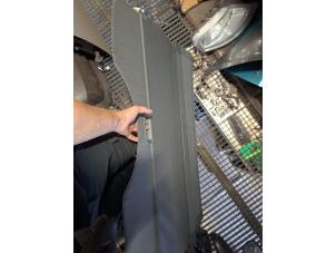 Begagnade Solskydd, bak Ford Focus 2 Wagon 1.6 16V Pris € 100,00 Marginaltabell erbjuds av Autodemontage Atlas-Car B.V.