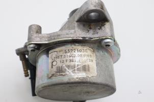 Używane Pompa prózniowa (Diesel) Opel Corsa D 1.3 CDTi 16V ecoFLEX Cena € 60,50 Z VAT oferowane przez Brus Motors BV