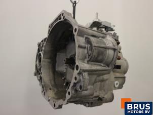 Usagé Boîte de vitesse Volkswagen Golf VII (AUA) 2.0 R 4Motion 16V Prix € 907,50 Prix TTC proposé par Brus Motors BV