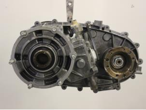 Używane Rozdzielcza skrzynia biegów 4x4 Jeep Grand Cherokee (WG/WJ) 2.7 CRD 20V Cena € 423,50 Z VAT oferowane przez Brus Motors BV