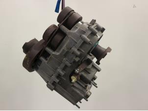 Używane Rozdzielcza skrzynia biegów 4x4 Jeep Grand Cherokee (WG/WJ) 2.7 CRD 20V Cena € 423,50 Z VAT oferowane przez Brus Motors BV