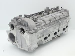 Begagnade Topplock Mercedes Sprinter 5t (906.63/65) 519 CDI,BlueTEC V6 24V Pris € 484,00 Inklusive moms erbjuds av Brus Motors BV