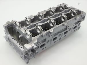 Renoverade Topplock Mercedes Sprinter 3t (906.61) 210 CDI 16V Pris € 847,00 Inklusive moms erbjuds av Brus Motors BV