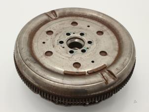 Begagnade Tvåmassesvänghjul Volkswagen Passat (3C2) 2.0 TDI 16V 140 Pris € 242,00 Inklusive moms erbjuds av Brus Motors BV