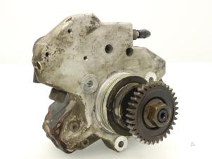 Begagnade Mekanisk bränslepump Mercedes Sprinter 5t (906.63/65) 519 CDI,BlueTEC V6 24V Pris € 211,75 Inklusive moms erbjuds av Brus Motors BV