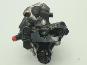 Begagnade Mekanisk bränslepump Mercedes Sprinter 5t (906) 519 CDI,BlueTEC V6 24V Pris € 302,50 Inklusive moms erbjuds av Brus Motors BV