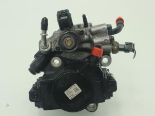 Gebruikte Brandstofpomp Mechanisch Mercedes Vito (639.7) 2.2 113 CDI 16V Euro 5 Prijs € 211,75 Inclusief btw aangeboden door Brus Motors BV