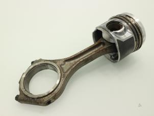 Usagé Bielle Volkswagen Touareg (7LA/7L6) 3.0 TDI V6 24V Prix € 90,75 Prix TTC proposé par Brus Motors BV