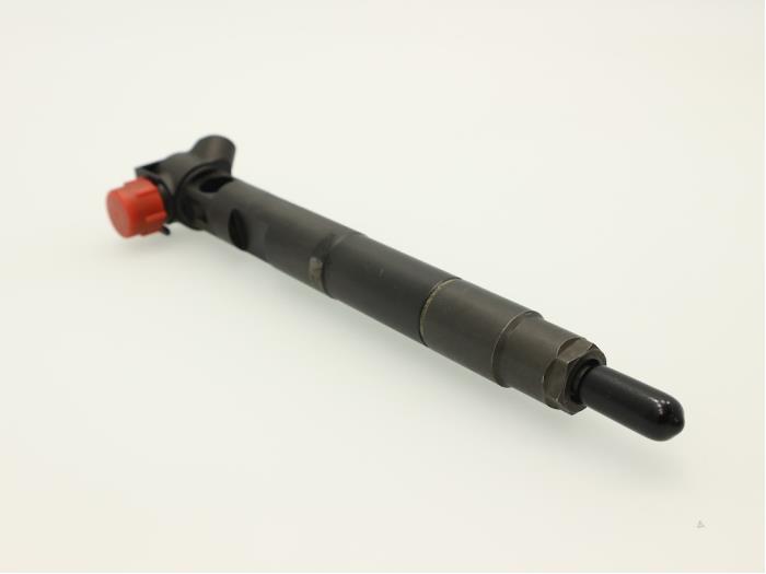 Verstuiver (diesel) van een Mercedes-Benz Vito (639.6) 2.2 113 CDI 16V 4x4 Euro 5 2013