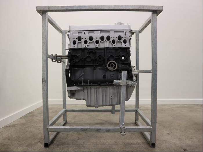 Motor från en Volkswagen Transporter/Caravelle T4 2.5 TDI Syncro 2003