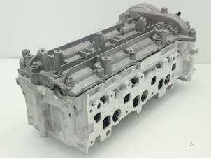 Begagnade Topplock Mercedes CLS (C219) 320 CDI 24V Pris € 484,00 Inklusive moms erbjuds av Brus Motors BV