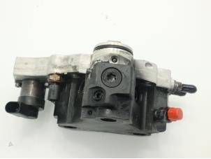 Gebruikte Brandstofpomp Mechanisch Mercedes E (W211) 2.2 E-200 CDI 16V Prijs € 181,50 Inclusief btw aangeboden door Brus Motors BV