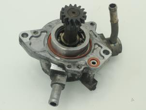 Begagnade Vakuumpump (diesel) Mitsubishi L200 Pris € 90,75 Inklusive moms erbjuds av Brus Motors BV