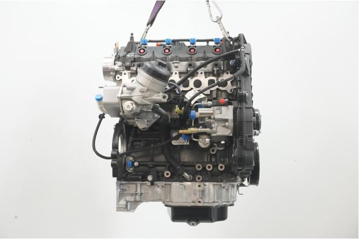 Motor van een Opel Astra J GTC (PD2/PF2) 1.7 CDTi 16V ecoFLEX 110 2015