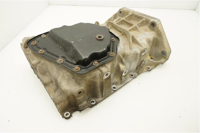 Oljetråg från en Nissan Qashqai (J11) 1.6 dCi 2017