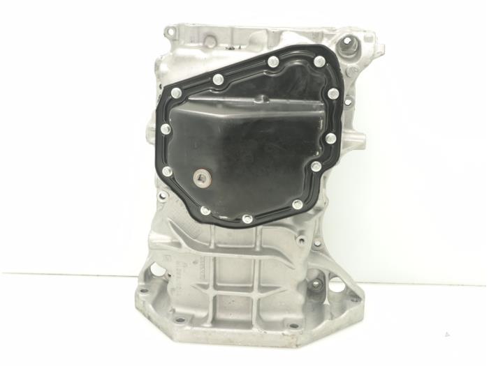 Oljetråg från en Nissan Qashqai (J11) 1.6 dCi 2018