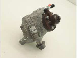 Begagnade Mekanisk bränslepump Citroen C4 Cactus (0B/0P) 1.6 Blue Hdi 100 Van Pris € 181,50 Inklusive moms erbjuds av Brus Motors BV