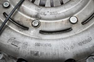 Begagnade Kopplingssats (komplett) Fiat Ducato (250) 2.3 D 130 Multijet Pris € 121,00 Inklusive moms erbjuds av Brus Motors BV