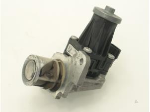 Gebruikte Uitlaat gasklep (EGR) Mercedes Citan (415.7) 1.5 109 CDI Mixto Prijs € 90,75 Inclusief btw aangeboden door Brus Motors BV