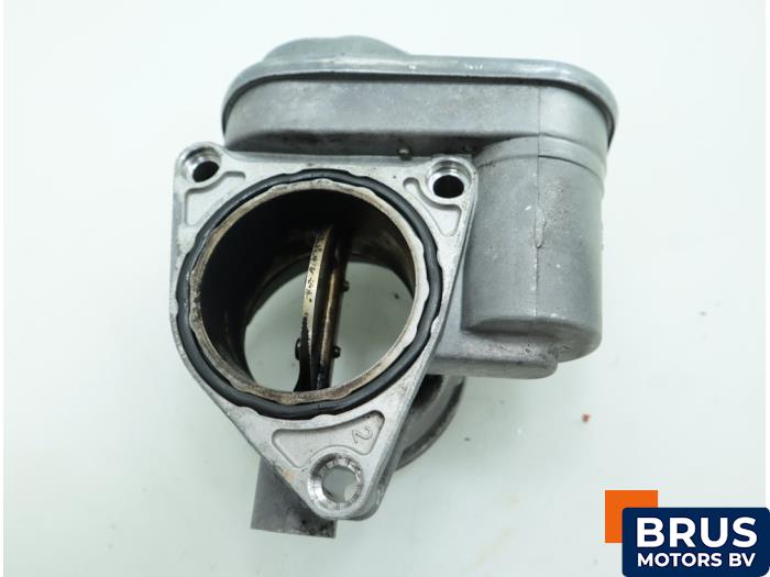 Boîtier accélérateur d'un Volkswagen Golf V Variant (1K5) 1.9 TDI 2010