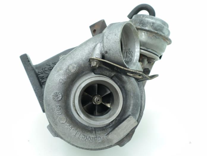 Turbo från en Mercedes-Benz C (W203) 2.7 C-270 CDI 20V 2004