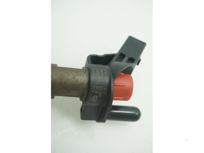 Insprutare (diesel) från en Volkswagen Crafter 2.5 TDI 30/32/35/46/50 2011