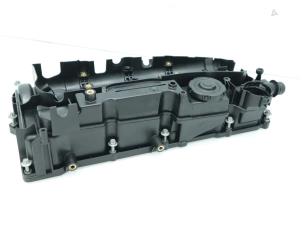 Used Rocker cover BMW 3 serie (E92) 320d 16V Price € 121,00 Inclusive VAT offered by Brus Motors BV