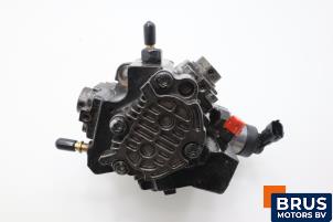 Usagé Pompe carburant mécanique Renault Master III (JV) 2.3 dCi 16V 145 Prix € 211,75 Prix TTC proposé par Brus Motors BV