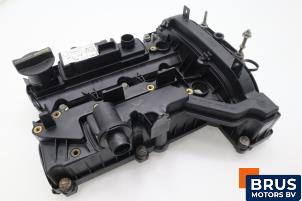 Usagé Couvercle soupapes Ford Focus 3 1.0 Ti-VCT EcoBoost 12V 100 Prix € 90,75 Prix TTC proposé par Brus Motors BV